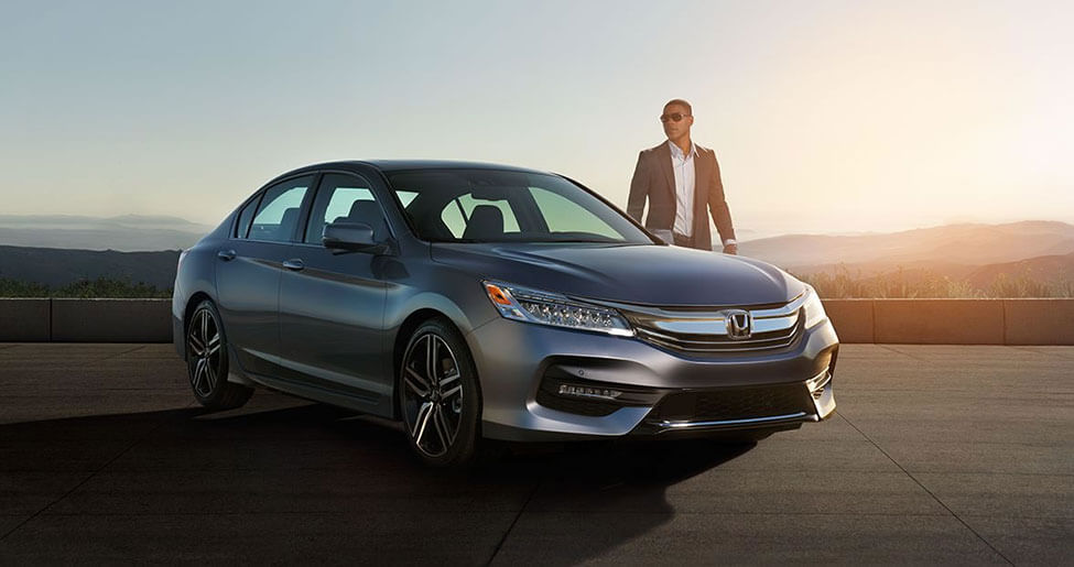 2017 Honda Accord being exited by the driver in Los Angeles 2017 Honda Accord being exited by the driver in Los Angeles