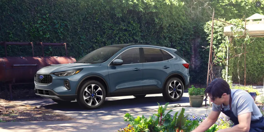 Ford Escape Tech And Trim.webp