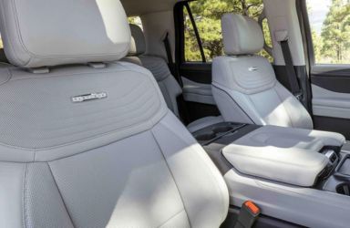 2025 Ford Expedition White Leather Interior