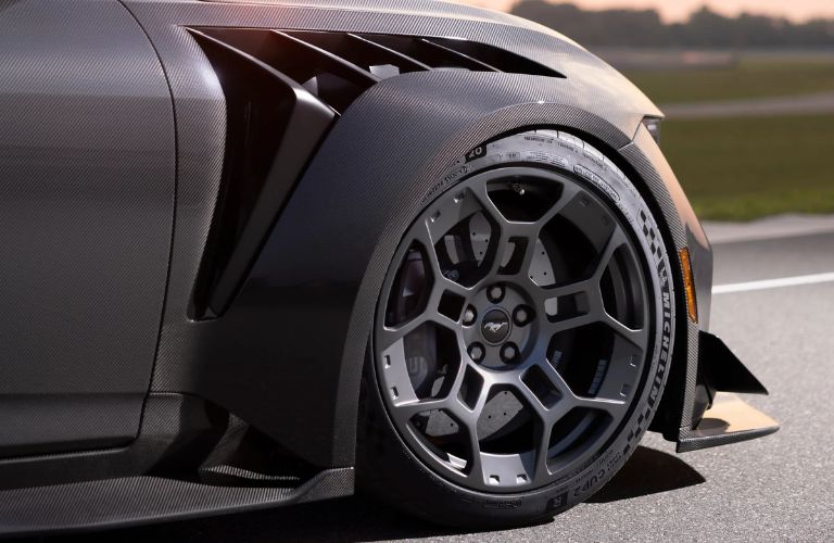 Close Up of Ford Mustang GTD Liquid Carbon Front Wheel and Fender