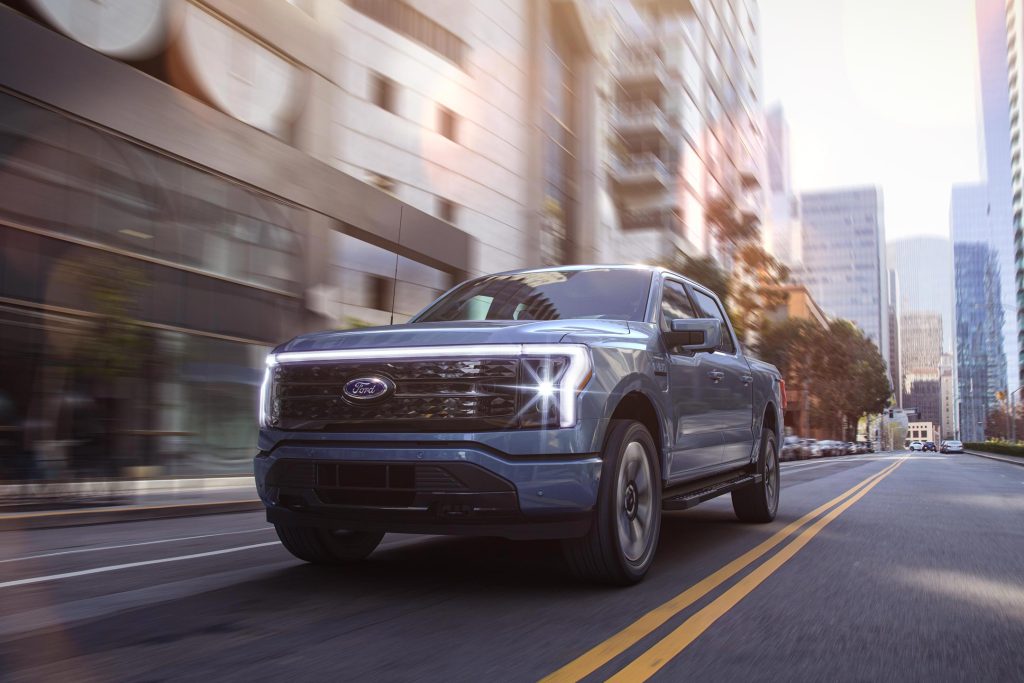 F 150 Lightning Onroad.jpg