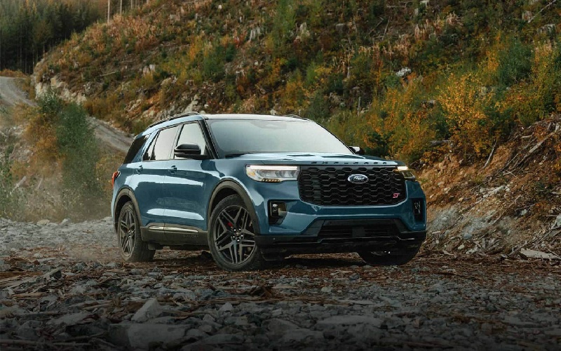 Why the 2025 Ford Explorer Platinum is the Top Choice near Eustace, TX