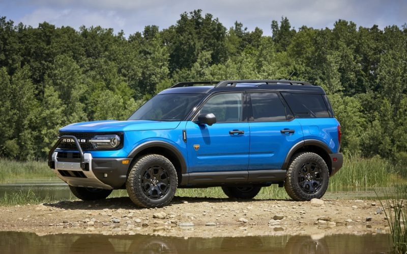 2025 Ford Bronco Sport Outer Banks Trim