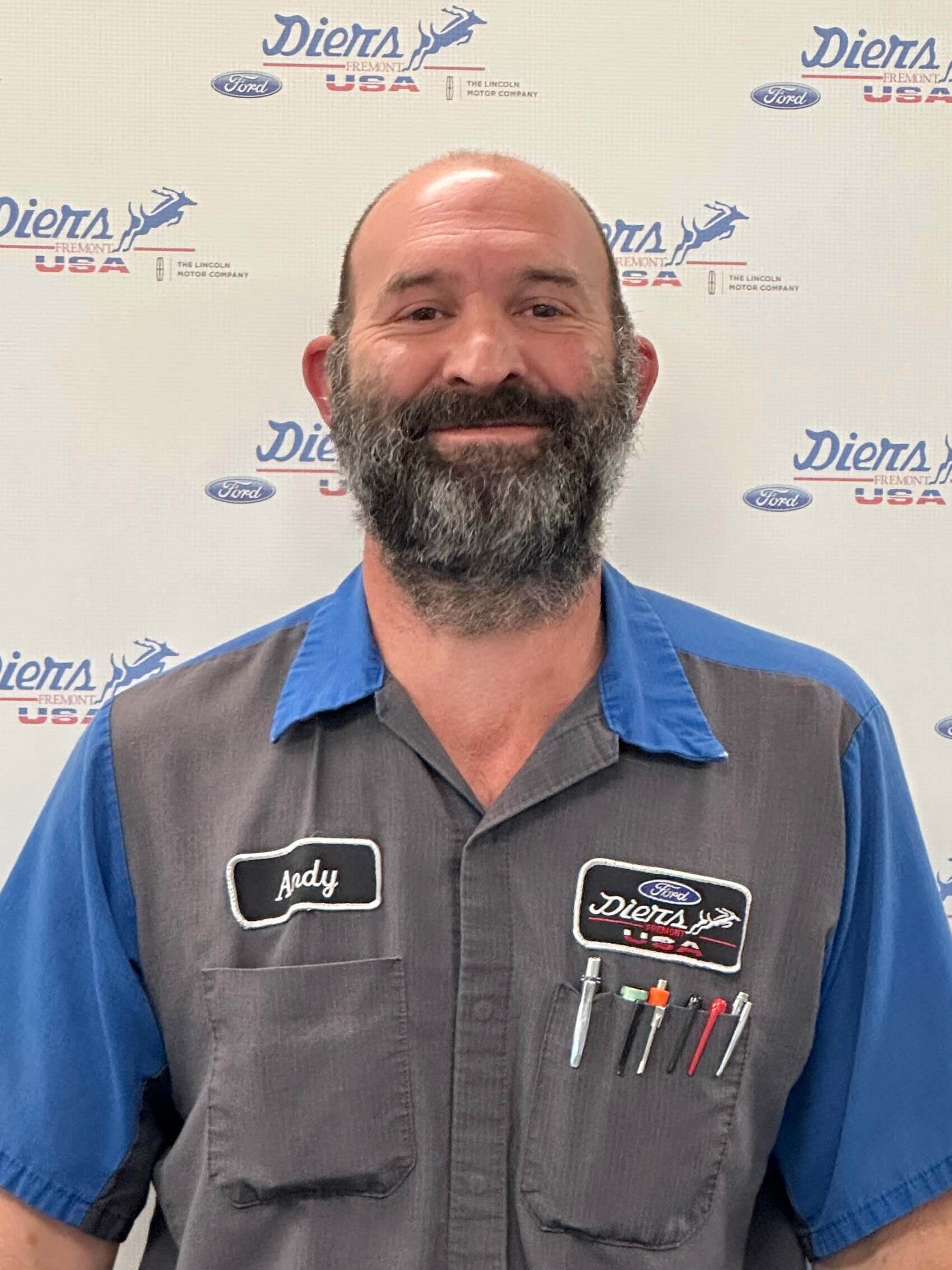 Andy Bussen Lead Glass Technician