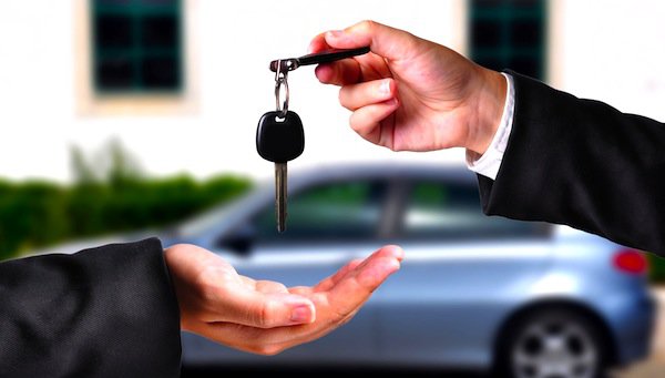 leasing a car versus buying a car