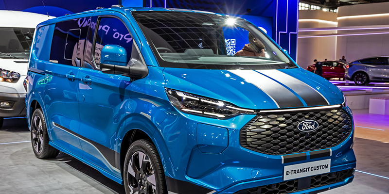 2025 Ford Transit Reviews: Features, Specs, And Upgrades