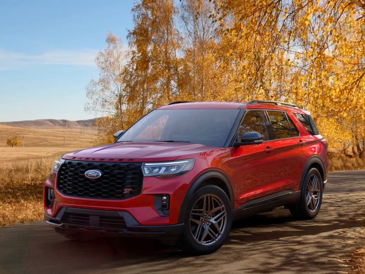 2026 Ford Explorer at Five Star Ford of Dallas, TX