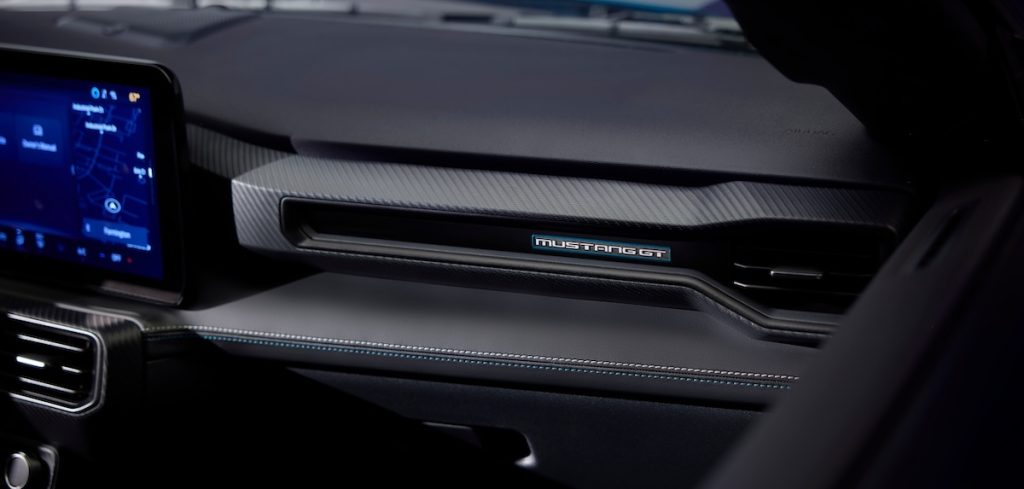 Mustang Gt Interior.jpg