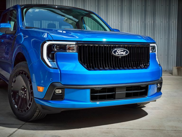 2025 Ford Maverick Lobo