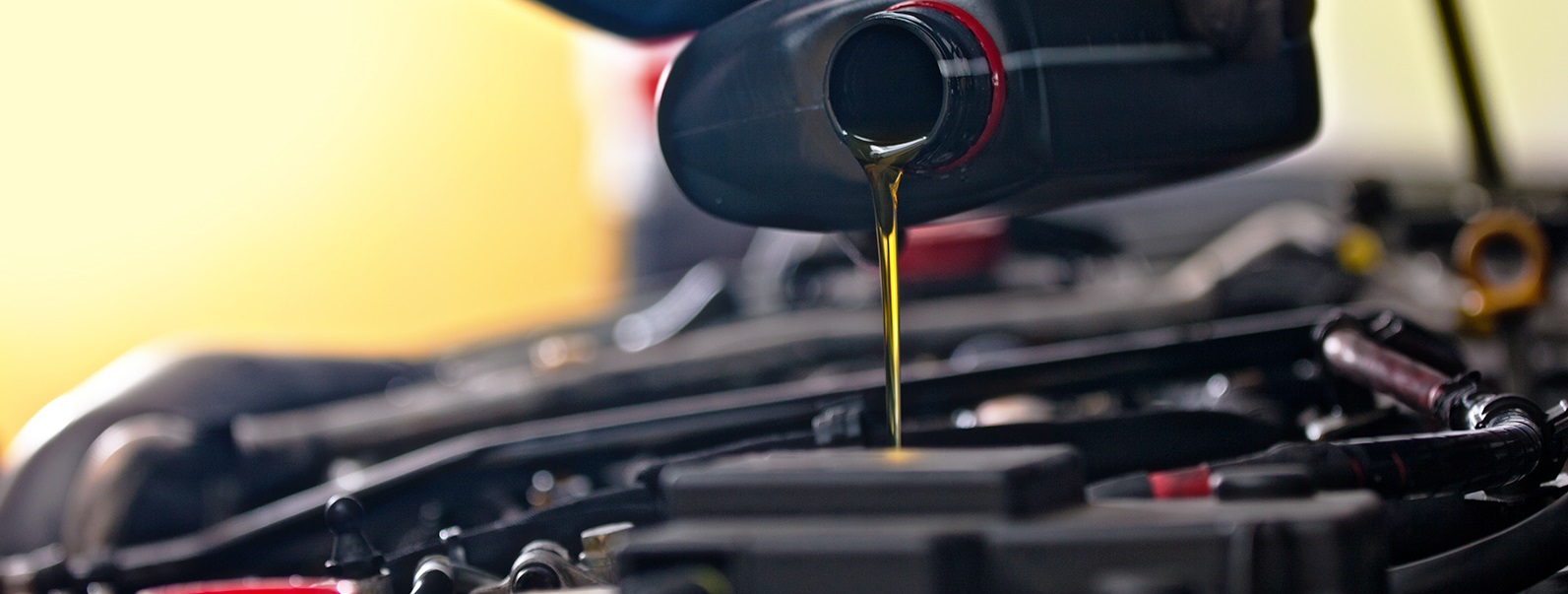 Volvo Oil Service near Northridge, CA Galpin Volvo