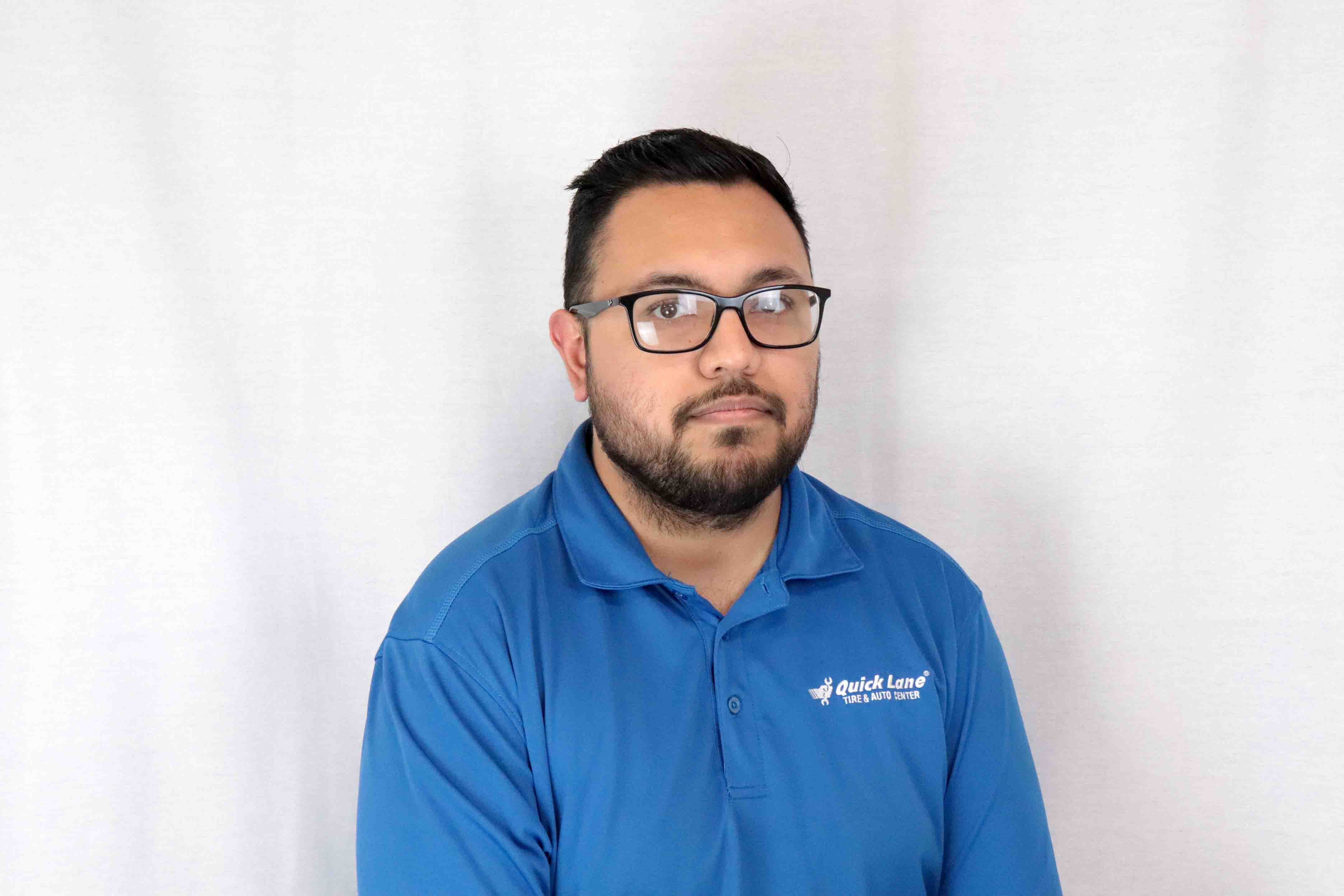 Meet The Staff Hacienda Ford Dealership Edinburg Tx Quick Lane Consultant