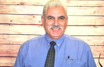 Robert Quintenero.jpg