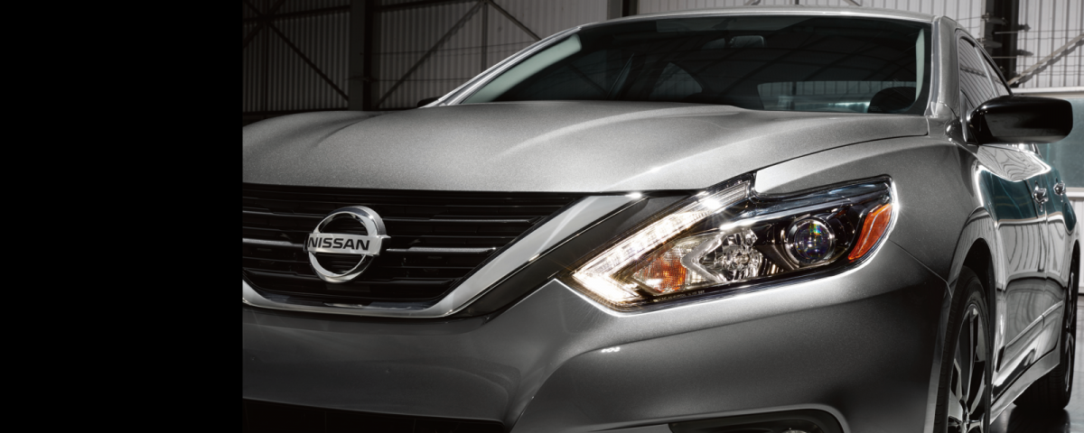 The 2017 Nissan Altima Offers A Large Number Of Amenities An The 2017 Nissan Altima Offers A Large Number Of Amenities An Upscale Interior