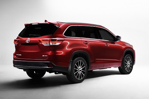 2017 Toyota Highlander Receives New Styling And Features