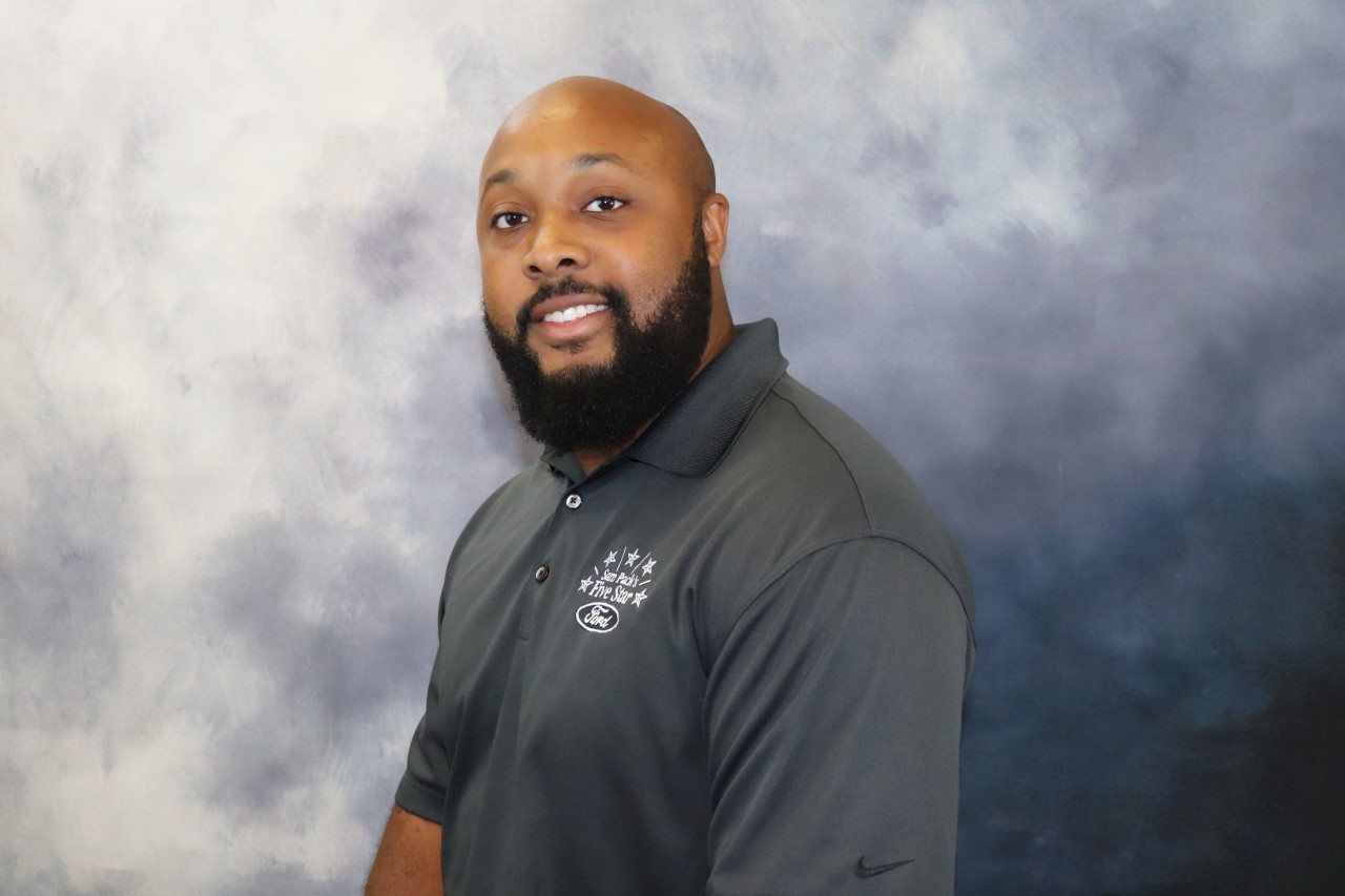 Miquan Q Robinson