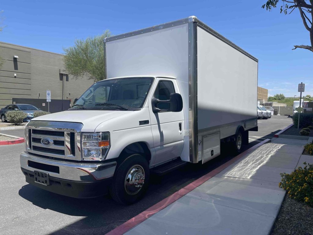 Contractors Unit Front Ds Angle Exterior