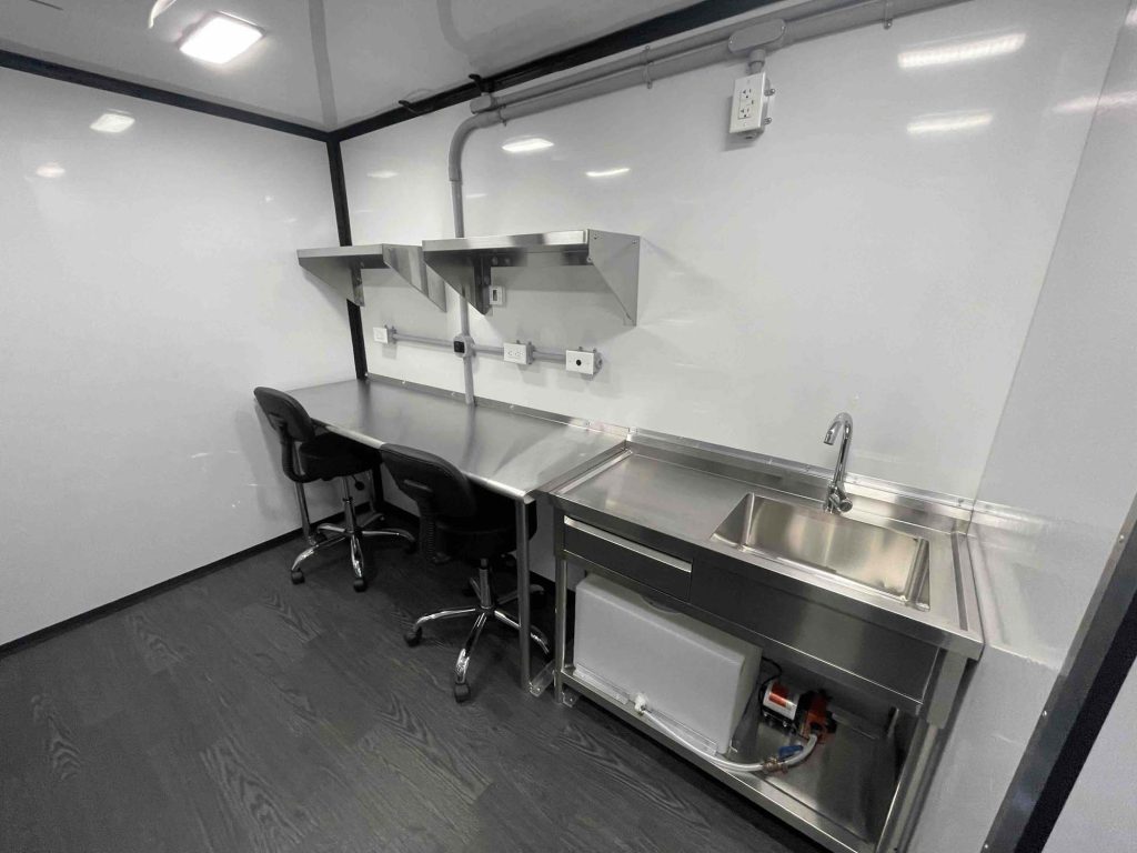 Contractors Unit Workstations