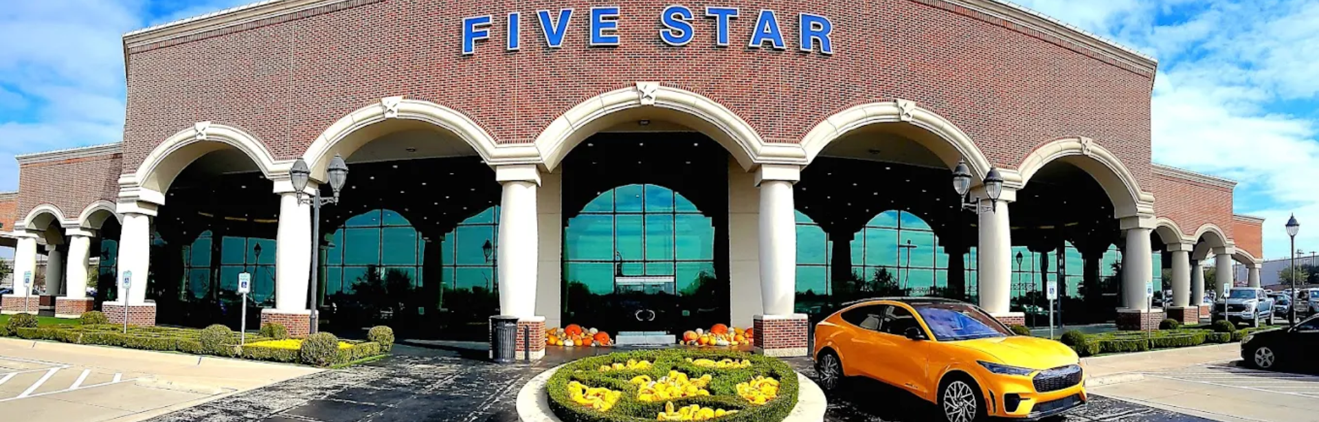 Sam Pack's Five Star Ford Carrollton