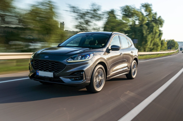 Ford Escape Active Vs. St Line