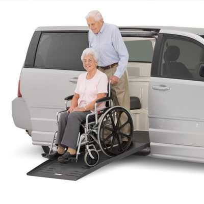 Braun Dodge Sideentry