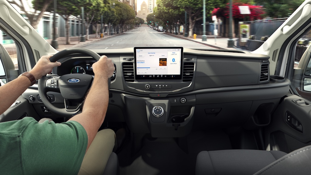 2025 Ford E Transit 2